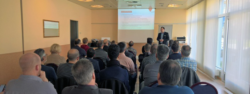 Jens Lewald Geschäftsführer L&P während der aepos. Workflow Präsentation